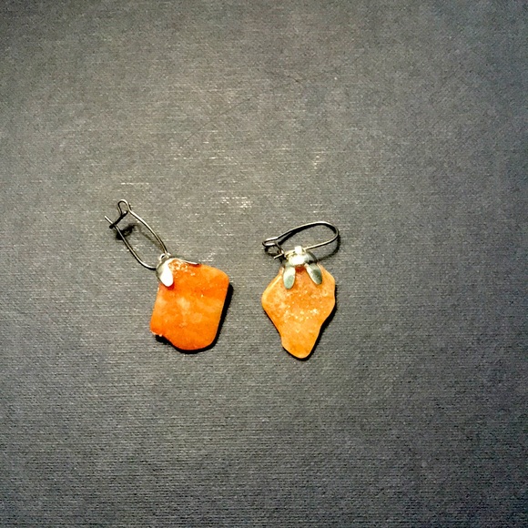 Stone earrings - Picture 1 of 1